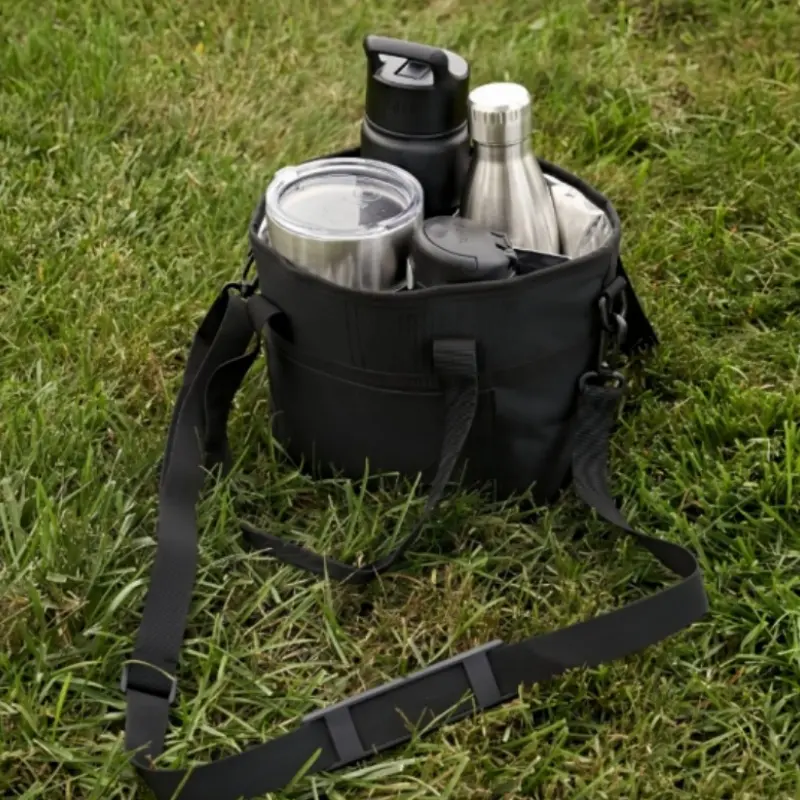 Outdoor Gear - Black Insulated Cooler Bag with Adjustable Strap for Bottles and Cans - Perfect for Picnics and Hiking