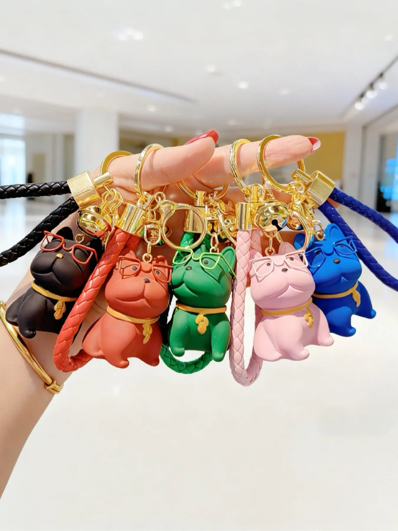 Adorable Cartoon French Bulldog Resin Keychain, Metal Frame Eyeglasses Design, Detachable Keychain Accessory, Cute Keychain, Personalized Women Kids Bag Decor, Key Chain Decorations, Valentine's Day, lovers, Keychain Kawaii