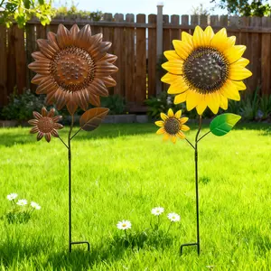 Iron Sunflower Ground Stake - Creative Villa Metal Craftwork, Garden Decor, Outdoor Decor, Garden Accessories for Sports & Outdoor Use