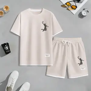 Men's basketball print drawstring shorts set for spring/summer, a casual summer outfit including a short-sleeved shirt and shorts, suitable for everyday wear and sports. A two-piece set for a relaxed and energetic lifestyle.