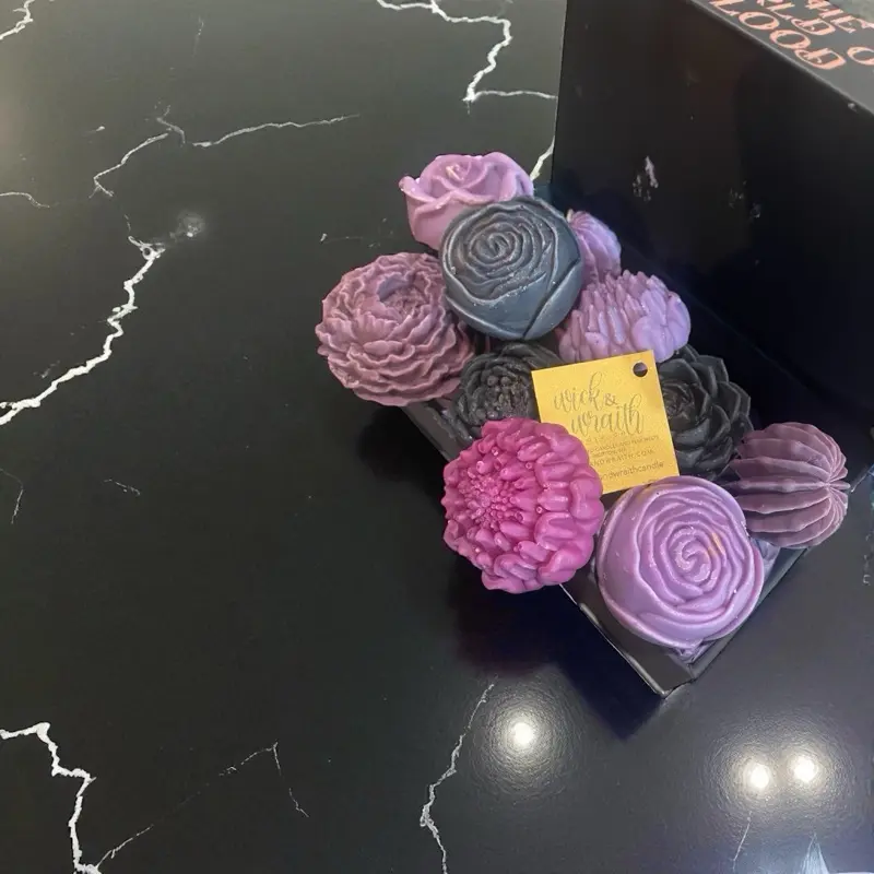 Wick & Wraith Gothic Wax Melt Bouquet - Spooky Spell Book Storage Box for Halloween Decoration Witchy Vibes Fall Scents
