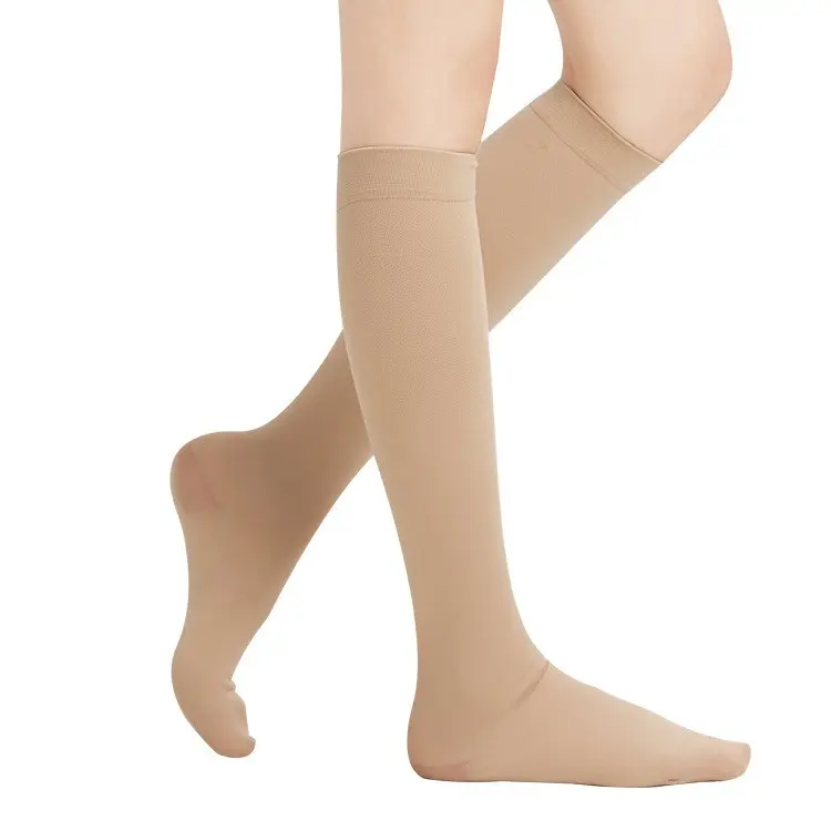Second-level mid-tube socks-toe-covered-skin color