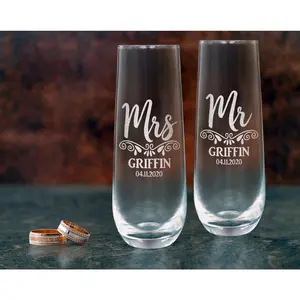 New Mr. and Mrs. Stemless Champagne Glasses Grandma Grandpa Personalized 50th Wedding Anniversary Decorations Bride Groom Party Favors