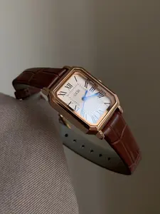 Vintage Elegant Women's Classic Square Leather Watch, High-End Roman Bamboo Texture Strap, Perfect Match for Clothes, Stylish Accessory, Quartz Watch