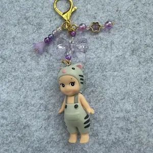 Cute Cat-themed Keychain with Purple Beads and Clear Bow - Adorable Accessory for Keys and Bags