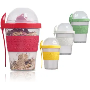 Pack 20 oz Breakfast On the Go Cups, Take and Go Yogurt Cup with Topping Cereal Cup with spoon, Overnight Oats or Oatmeal Container Jar, Colorful Set of 4