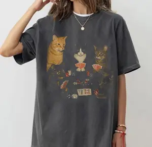 Vintage Cats Playing Pokerr Meme Tshirt, Funny Cat Graphic Tee Gift Top Streetwear, Holiday Shirt