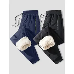 Men’s letter-print pants with zippered pockets and a drawstring waist, thermal lined, regular fit casual streetwear trousers, waterproof windproof warm pants for fall and winter, men’s bottoms for outdoor activities