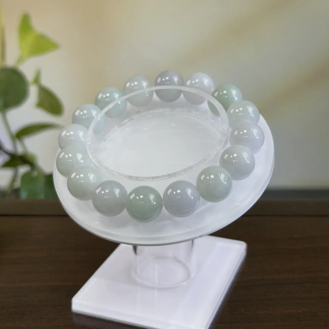 Lot.TKA-1589 Natural Myanmar A-Grade Jadeite Bracelet