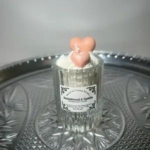 Sandalwood & Vanilla Scented Candle- 5oz
