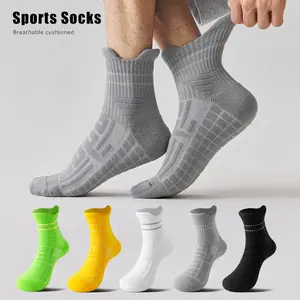 5 Pairs Professional Men's Sports Socks - Cushioned Cotton Cushioning Moisture Wicking Anti Slip Odor Proof for Basketball Running Marathon Cycling All Season Universal Activewear