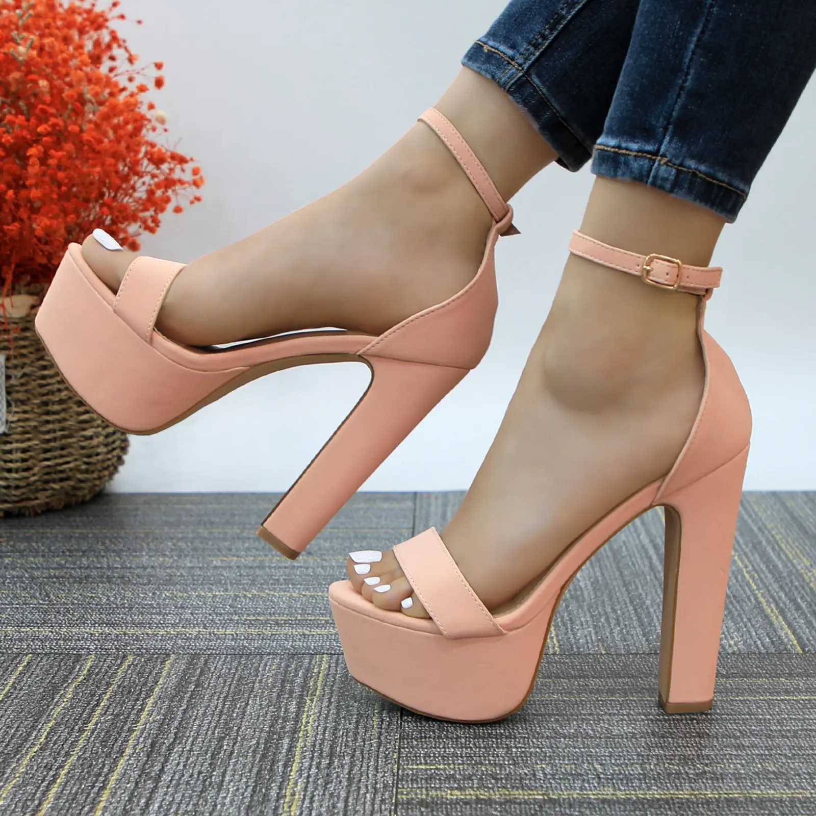 Women's Chunky Platform Heels, 5.51 Inch Block Heeled Sandals, Open Toe Strappy Heels for Weddings, Prom and Parties