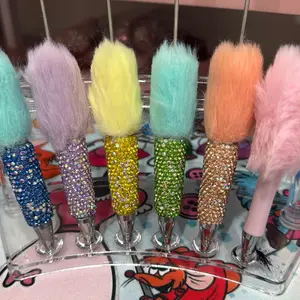Rhinestone/fluff pen design