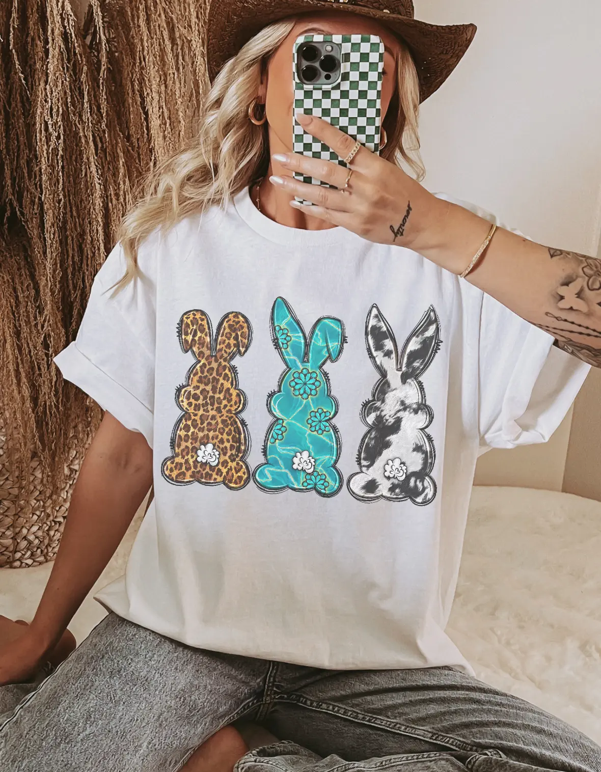Vintage Western Tees Retro BOHO Easter Bunny Tshirt Rabbit Cowhide Print Graphic T-Shirt Easter Leopard Print Bunny Rabbit Top Womenswear Casual Crewneck Sublimation Print Shirt