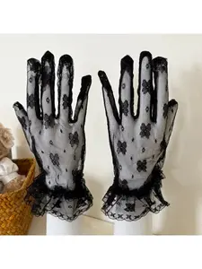 Mesh lace wedding bridal gloves, spring and summer fresh butterfly print short breathable with lace five-finger.