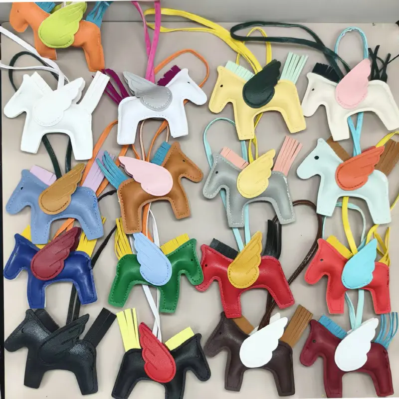 1pcs Random Pony Bag Charm Pu Leather