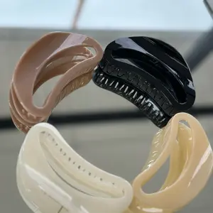 Claw Clips - Available in Multiple Colors, Includes Soft Material, Ideal for Hair Styling and Secure Clipping