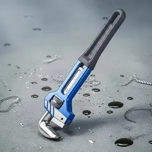 Adjustable Pipe Wrench, Cast Steel Straight Handle Wrench, Universal Plumbing Tool, Ideal for Plumbers, Home Repair