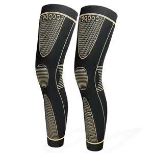 Professional sports knee pads, each set contains two pieces. These are knitted high-elastic knee pads suitable for both men and women. Knee compression sleeves are included, and they are suitable for fitness, running, football and other sports.