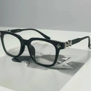 Blue Light Blocking Glasses for Men & Women – Oversized Square Frame Eyeglasses with UV400 Protection, Vintage Designer Style, Lightweight Fashion Eyewear for Work, Travel & Daily Use