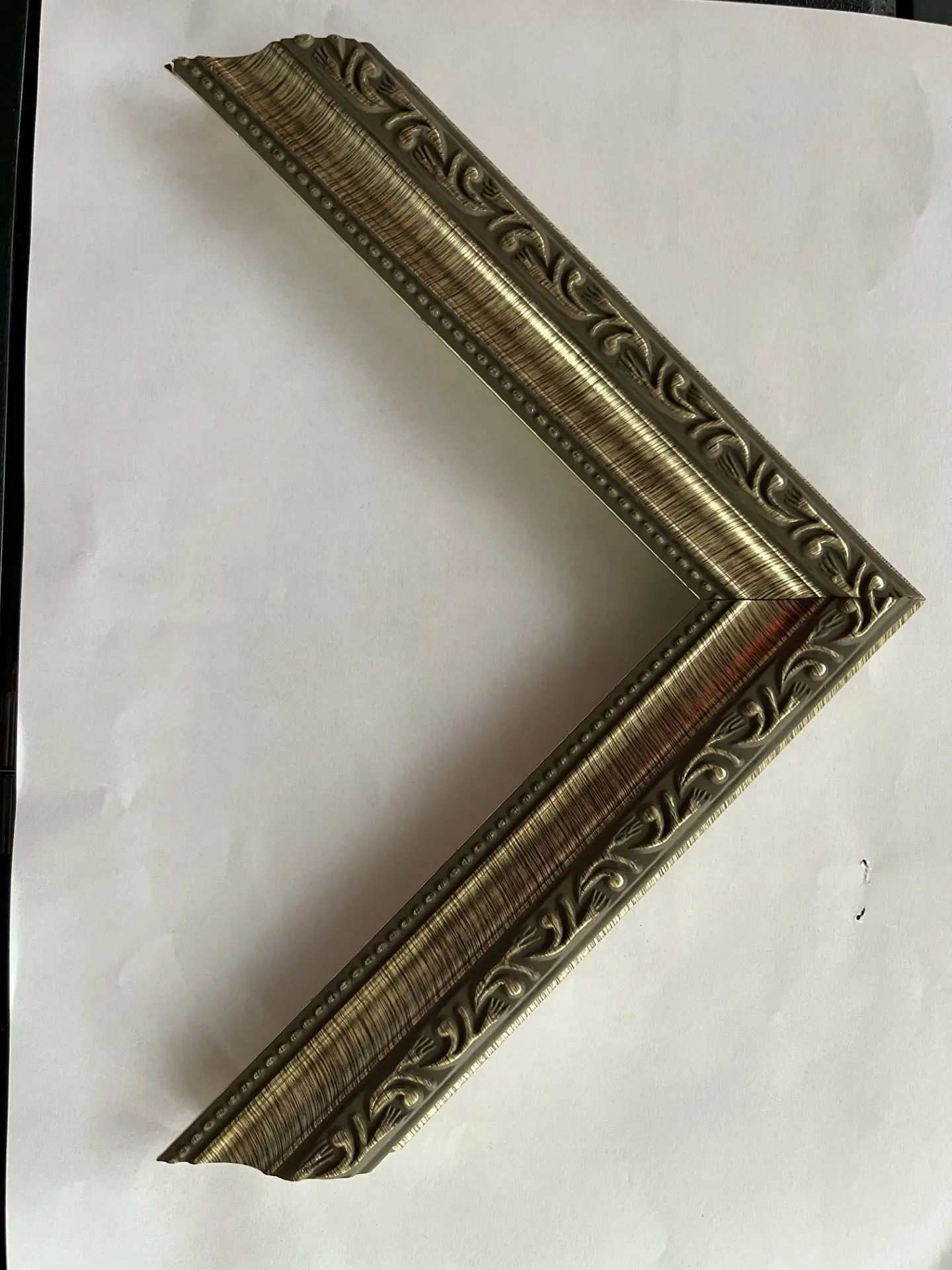 1108 Silver Ornate Filagree 1-1/4" Poly Picture Frame