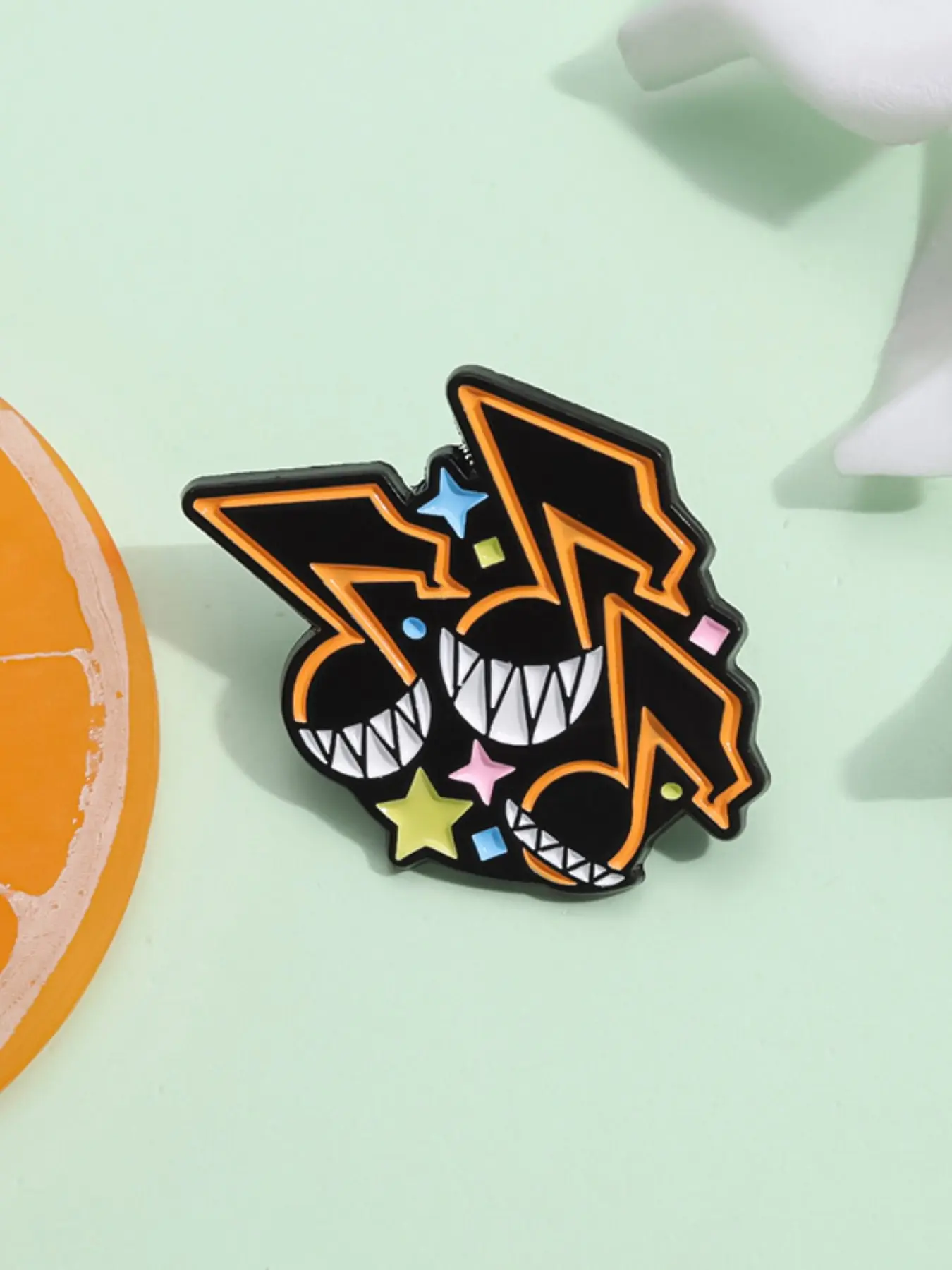 Persona 5 Enamel Pin Badge, Cartoon Perfect Accessory for Persona 5 Fans, P5r Players, Detective Agency Lovers, Japanese Street Style Collectors, Fashion Accessory, Brooch Pin, Enamel Lapel Pins