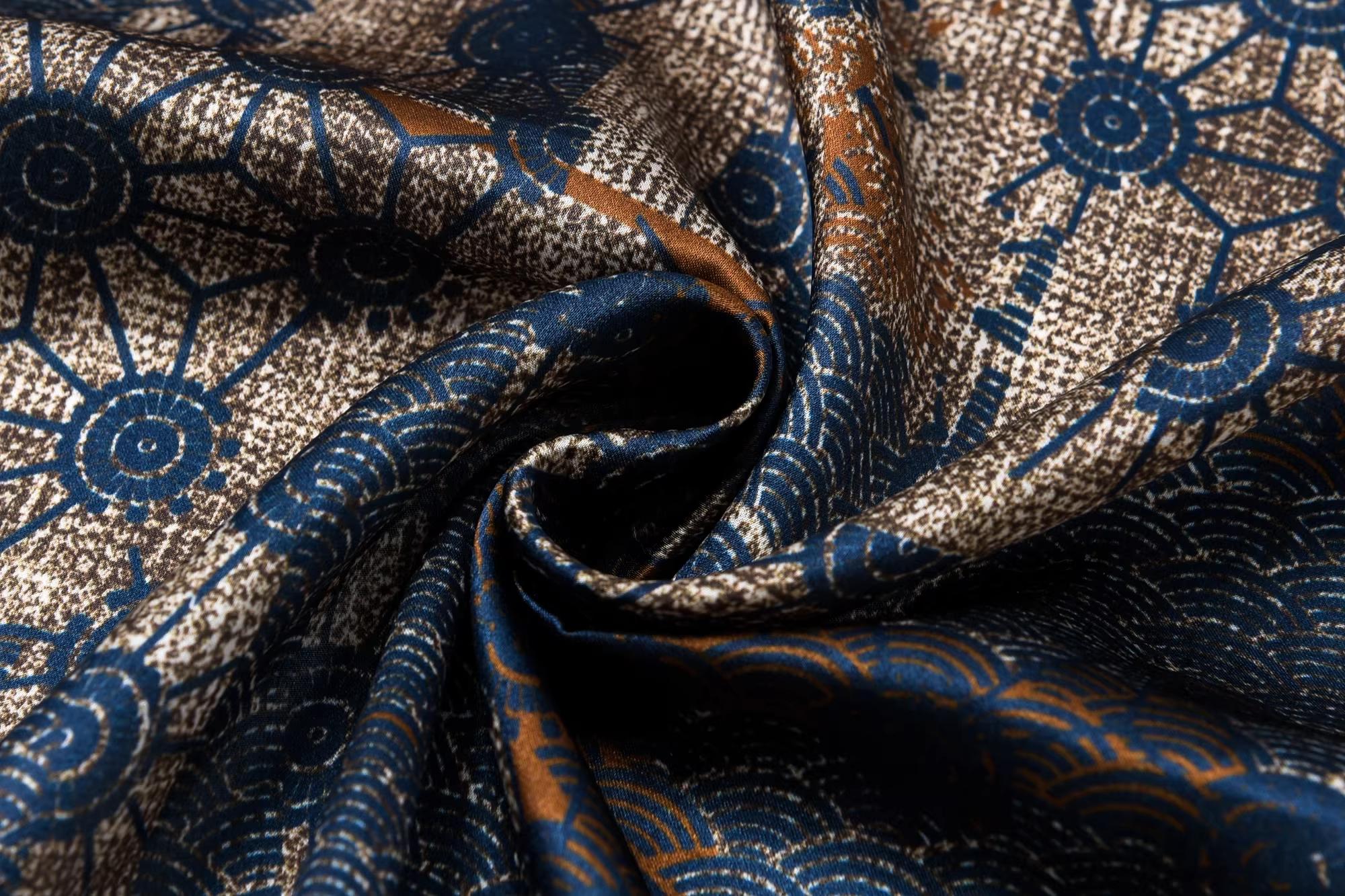 100% Mulberry Silk Genuine Silk bandana scarf Casual Workwear head scarf Japanese Retro Printed Square trending now Scarf Ameicaji Artsy Waist Scarf Versatile Chic Pocket Square easy style