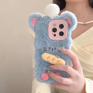 Cute Cartoon Plush Cooking Mouse Smartphone Case, Soft Fabric Protection Cover for iPhone 13+/14/15/16/17 Pro Max, Anti-Drop Shockproof Tech Accessory with Blue Screen Protector, Handheld Device Accessories