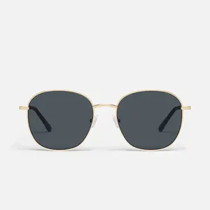 QUAY - JEZABELL Bold Oversized Round Metal Frame Sunglasses with Adjustable Silicone Nose Pads for Full Glam Energy
