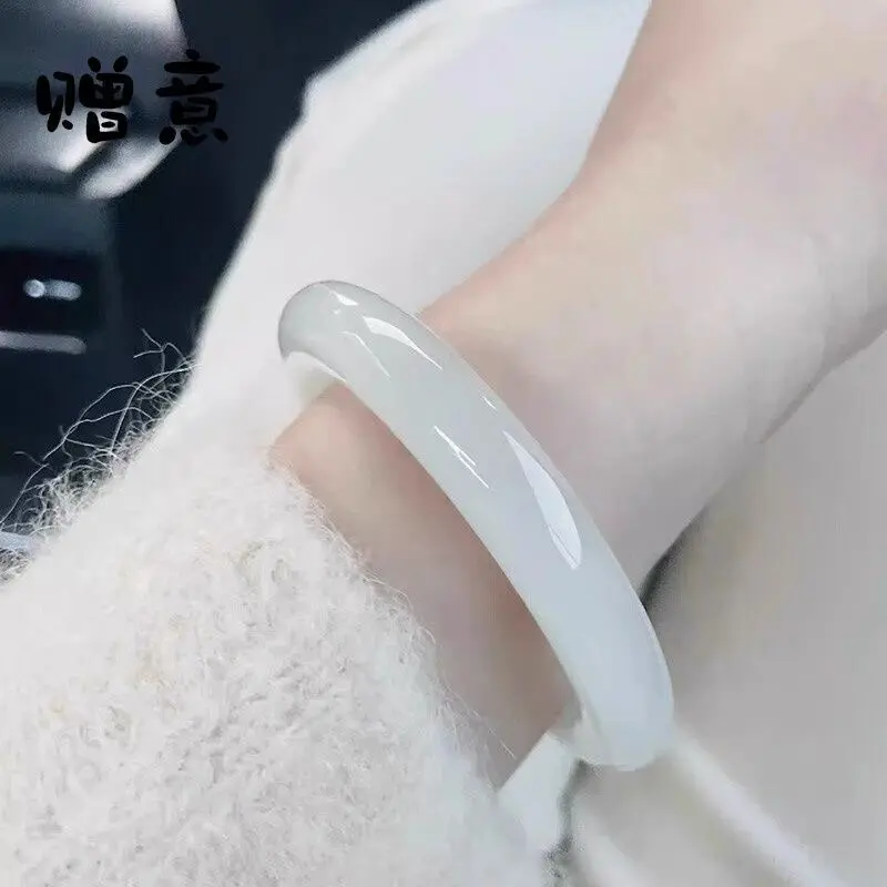 10mm jade white 1 piece