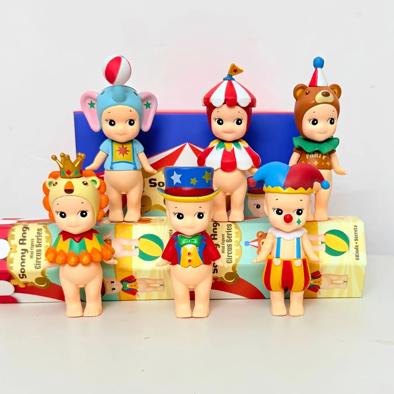 Circus & Wonderland Series Blind Box Collectible Mini Figure | Kawaii Mystery Surprise Gift - Sonny Angel