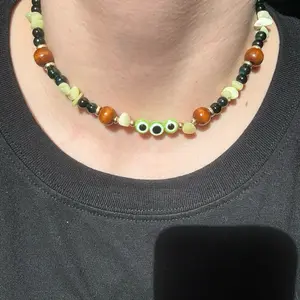 HEART CHAKRA EVIL EYE PROTECTION AND JADE ELASTIC GEMSTONE NECKLACE!