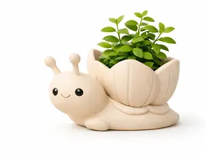 Adorable Snail Succulent Planter – Kawaii Garden Decor Gift