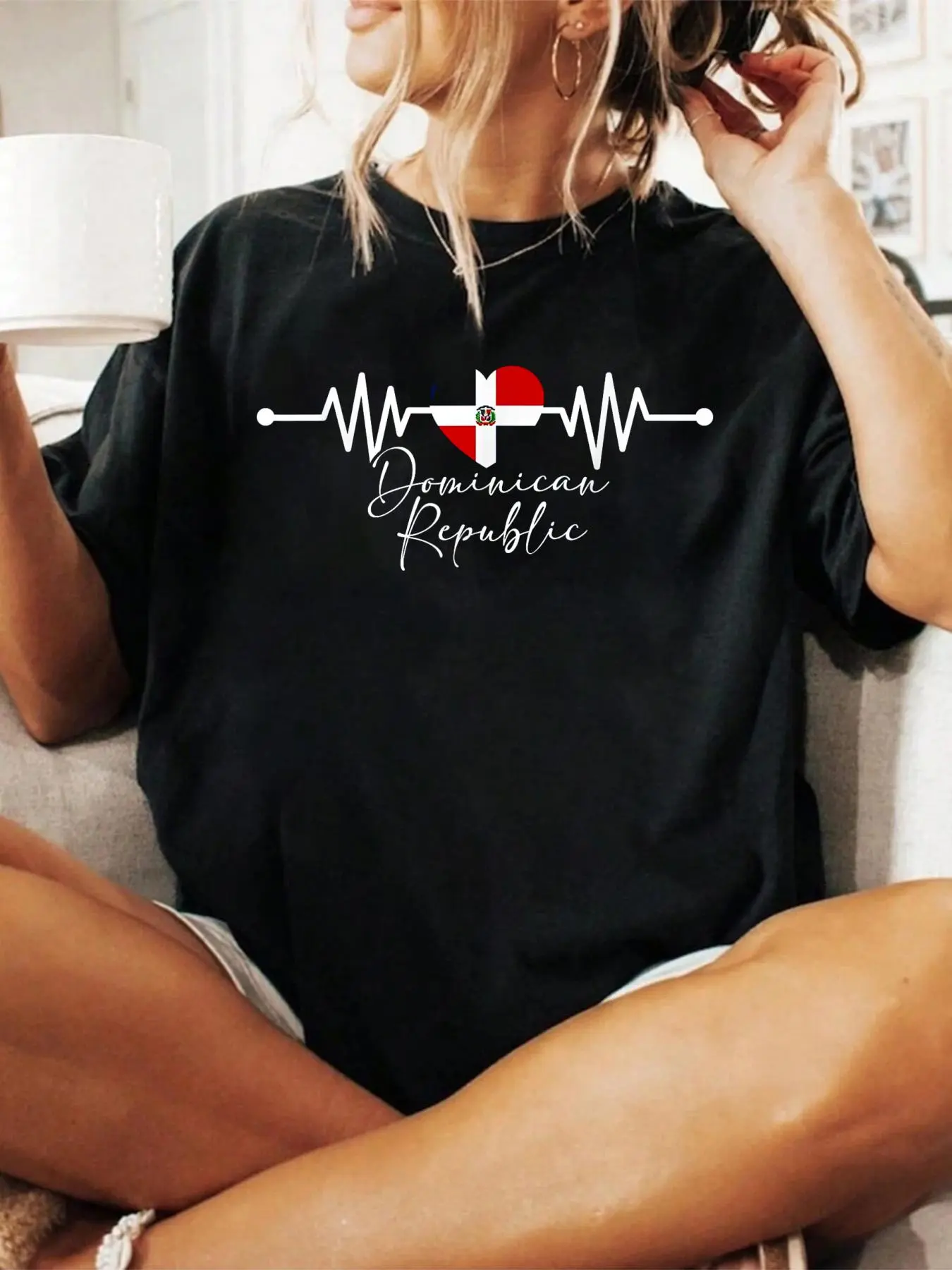 Dominican Republic Heritage Roots Heartbeat Flag Pride T-Shirt Print T-Shirt Casual Crew Neck Short Sleeve Comfort Tee Top For Spring & Summer Women's Clothing