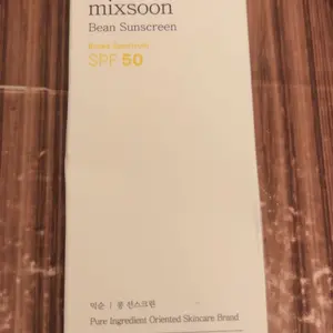 Product Review of [Top Selling] mixsoon Bean Sunscreen 1.69 fl.oz / 50ml - Airy Watery Texture, No White Cast, Daily Korean Face Sunscreen from X**l C**a