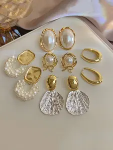 5pairs Vintage Hollow Butterfly Knot & Faux Pearl Oval Earrings, Asymmetrical Asymmetrical Stud Earrings, Minimalist Style, Suitable For Women Daily & Holiday Wear ， Perfect for Valentine's Day