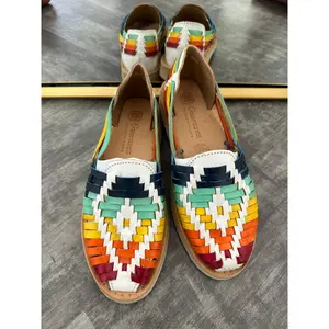 Blanco Arcoíris Huaraches