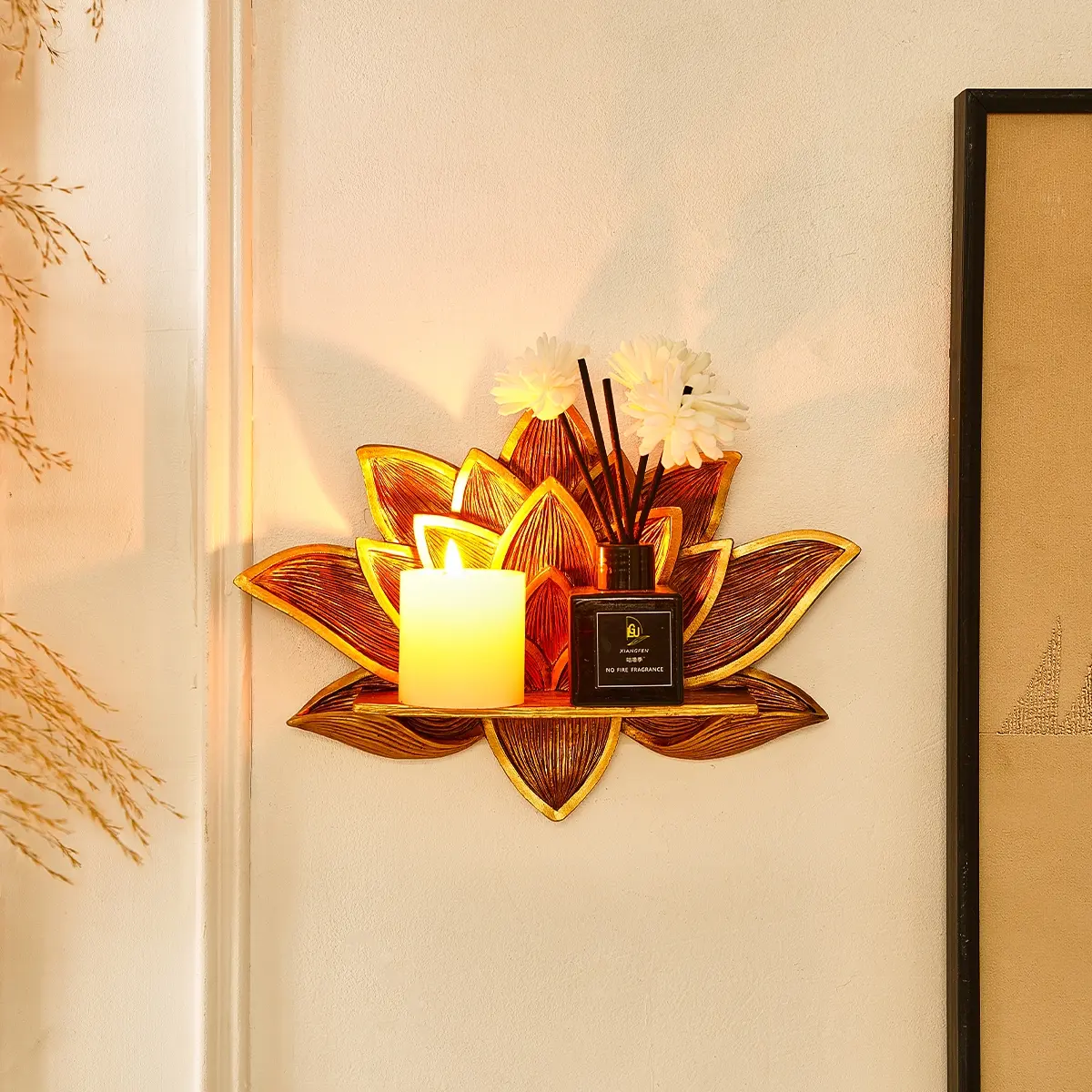 Resin Lotus Shape Decorative Floating Corner Shelf, Creative Home Decoration, Bedroom Kitchen Wall Storage Rack, Shelf For Wall