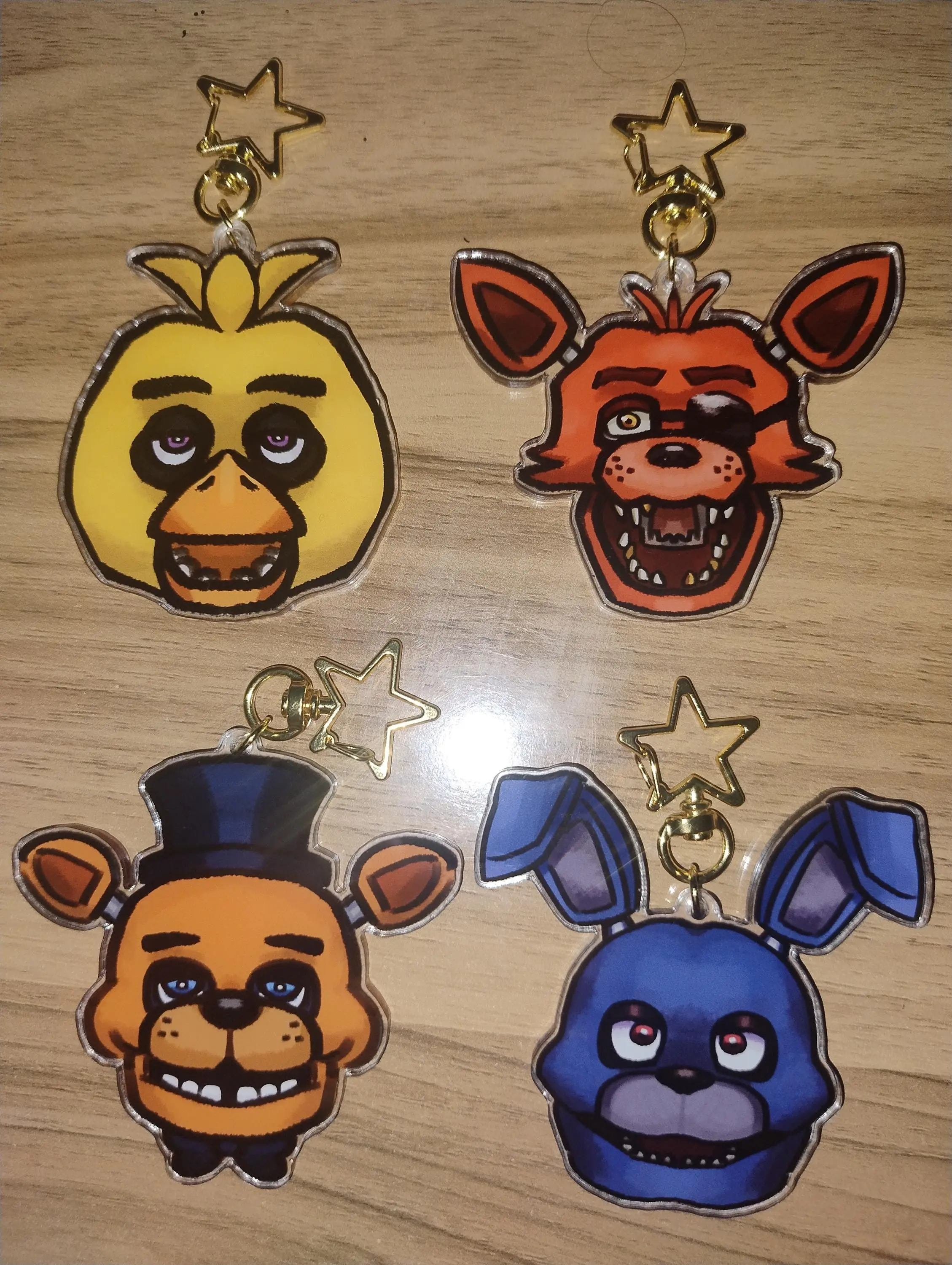 FNAF Keychains - Bonnie, Foxy, Freddy, Chica - Gift for Fans of Girl From Nowhere, Cute, Durable, And Perfect For Bags, Keys, Or Gifts. Great For Daily Use Or As Thoughtful Little Gifts For Your Friends And Yourself.