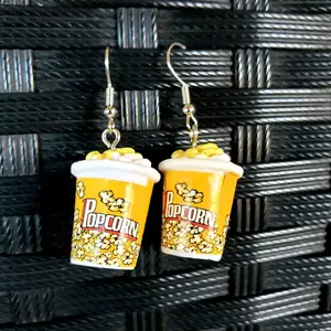 #27 Popcorn Bucket Earrings – Funny Acrylic Food Jewelry for Movie Lovers, Movie Night, Cinema fashion creative