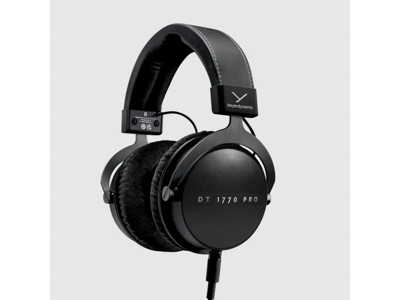Beyerdynamic DT 1770 Pro MKII Premium Tesla studio headphones for recording, monitoring and editing (closed-back) - Black