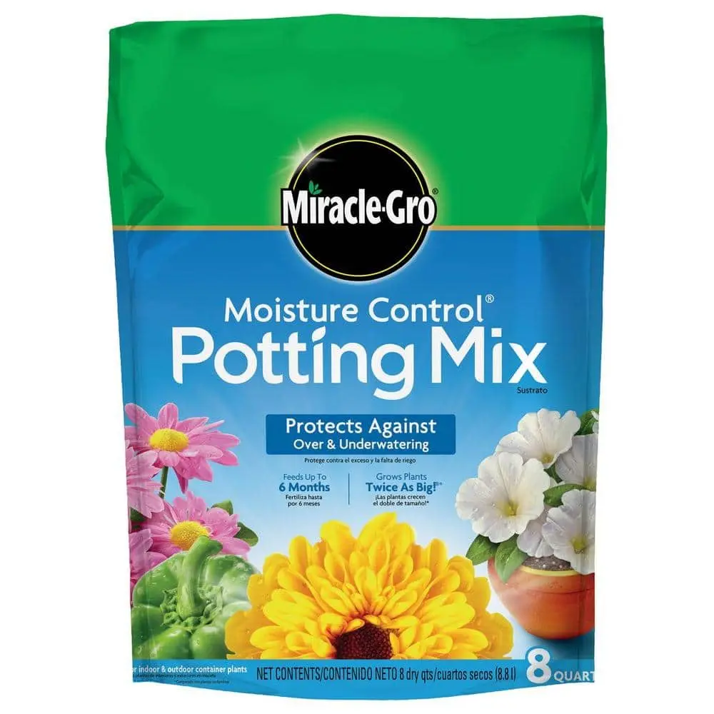 Moisture Control Potting Mix Soil 8 qt. For Container Plants.