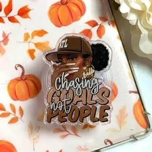 Melanin Girl Chasing Goals Phone Grip, Black Girl Baddie Accessory, Funny Baddie Phone Stand, Motivational Queen Griptok, Boss Babe Gift, Melanin Girl  Decor