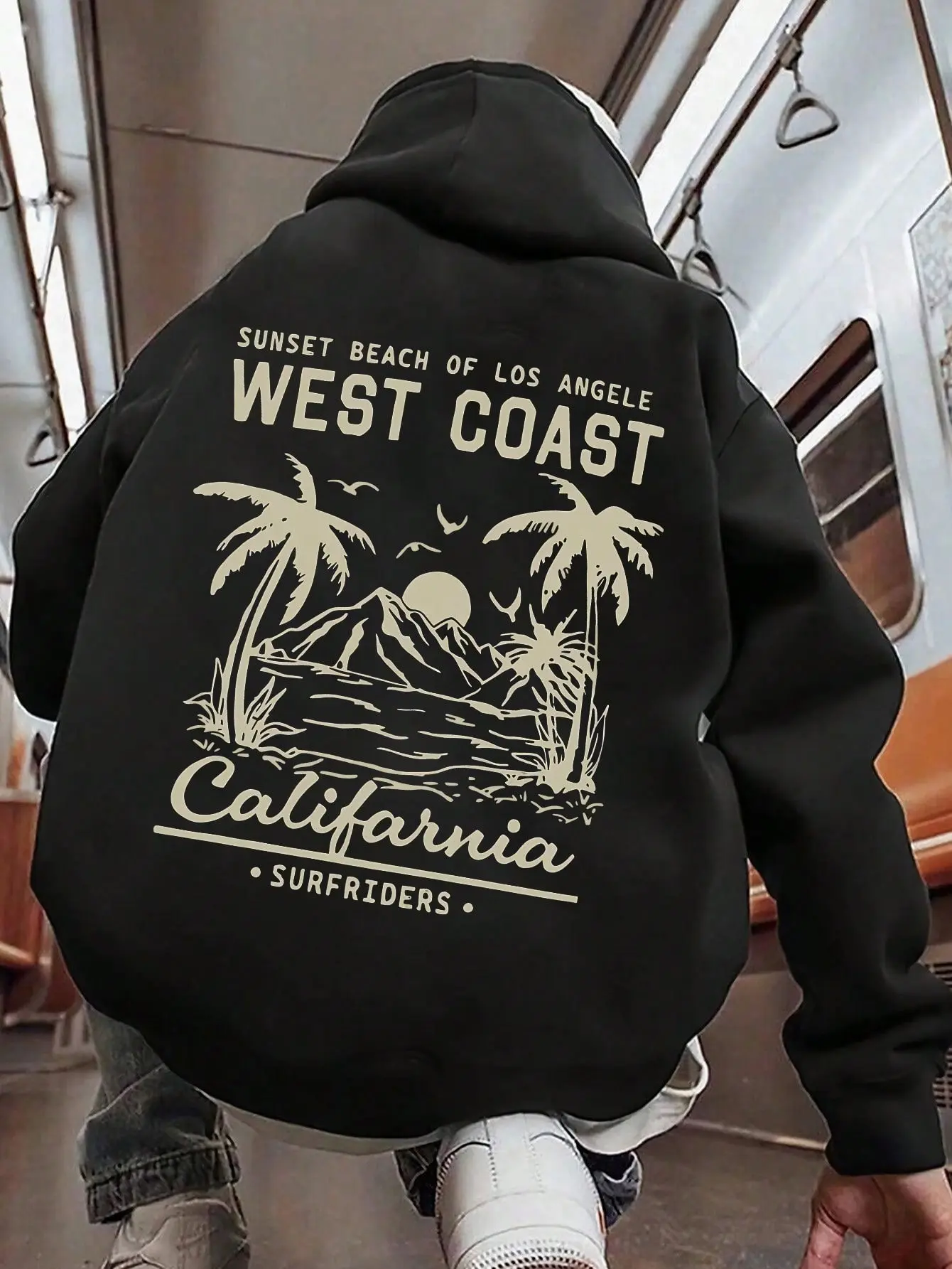 Vintage California Sunset Graphic Hoodie, Unisex Streetwear Pullover Tops in Fluffy Brushed Fleece Fabric with Ribbed Cuffs, Menswear, Oversized, Soft, Hem, Elastic, Casual, Breathable, Layer, Loose