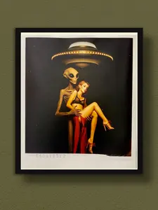 Abduct Me Alien Art Poster - Vintage Polaroid Style Print, Textured Wall Poster for Home Decor