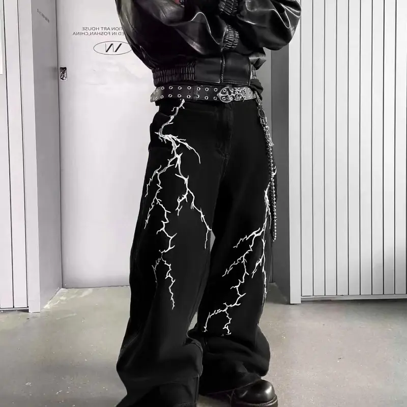 Men's Lightning Embroidery Straight Leg Streetwear Jeans, Embroidered Jeans, Loose Casual Comfy Denim Jeans for Daily Wear, Fashion Men's Bottoms for All Seasons, Menswear, Denim Clothing, Jeans Pants