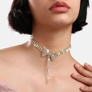 Rhinestone Butterfly Choker Necklace Silver-Tone Adjustable Chain, Sparkling Prom Wedding Jewelry Gift for Women