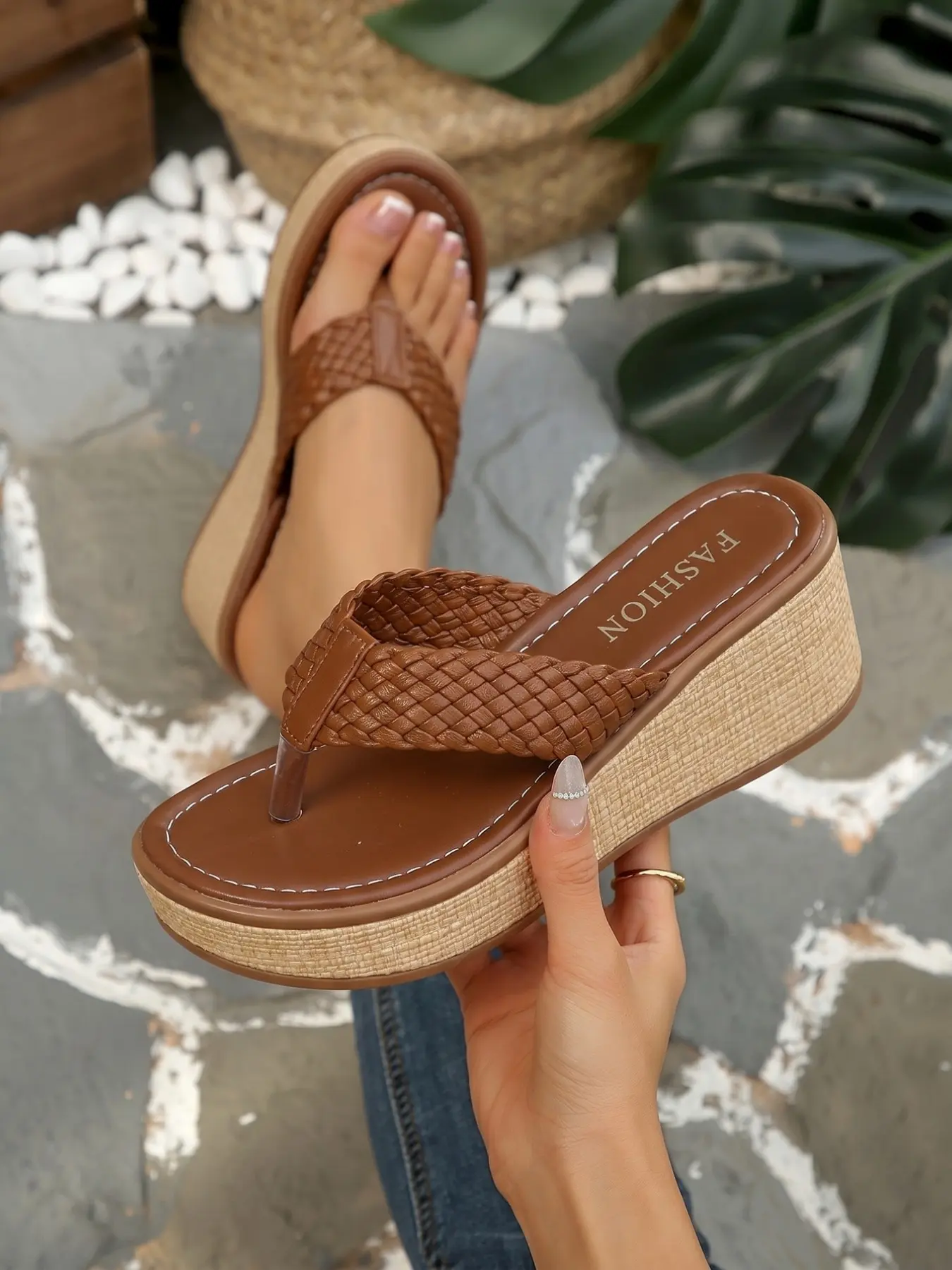 Mara Braided Sandals Women, Straw Wedge Thick Sole Platform Shoes, Beach Vacation Retro Versatile Height-Boosting Flip Flops