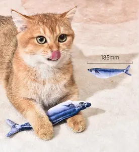 Smart electric cat toy, jumping fish simulation toy, self-entertaining pet toy for cats.