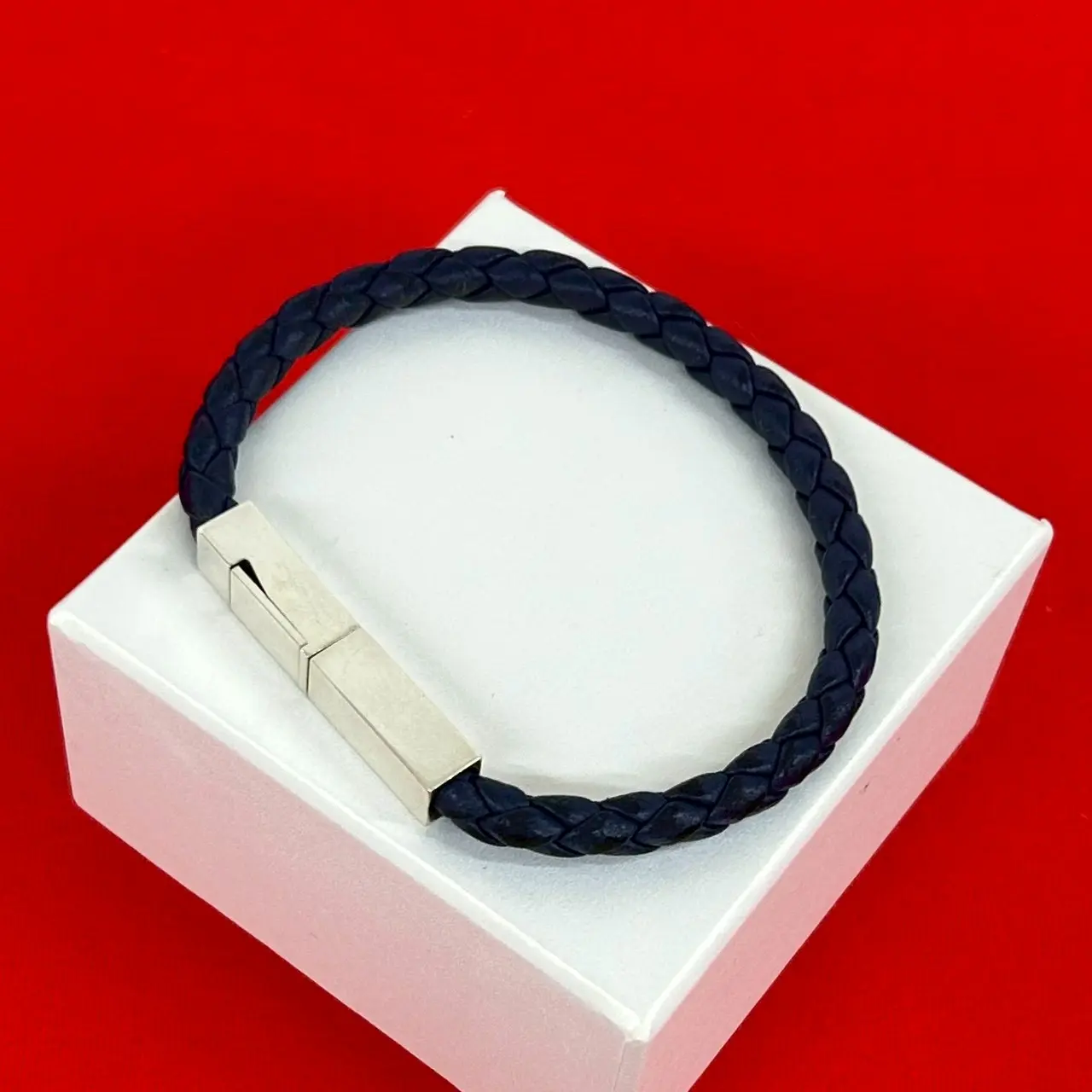 Pre-owned BOTTEGA VENETA Sterling Silver 925 (Ag925) Small Leather Goods Leather Silver925 Bracelet